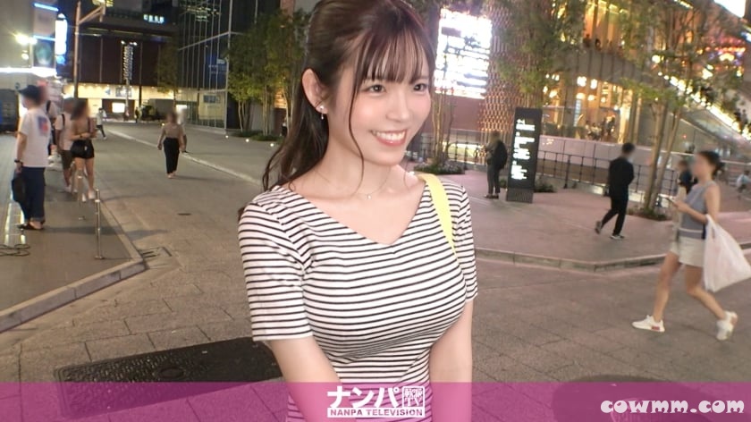 200GANA-2983 マジ軟派、初撮。 2010 人生をノリと勢いで生きてる母性本能強めの保育士さんを夜の新宿でナンパ！速攻で知らない男とラップ越しの路チュー。本性は