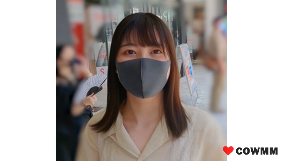 FC2-PPV-4552553 【絕對透明】長得像桃子醬的志保醬，第一槍！情趣旅館裡的原始性愛！