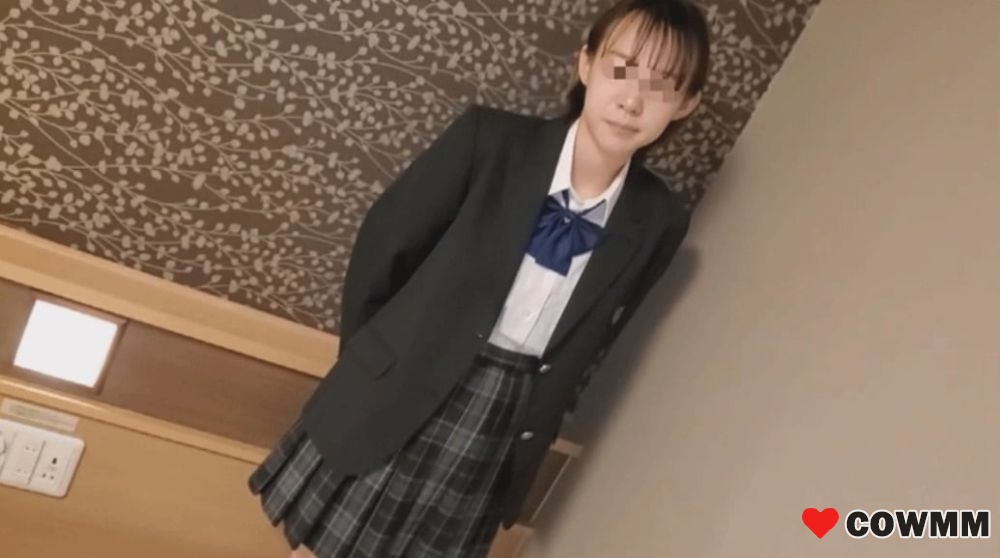 FC2-PPV-2485782 [第一奇聞趣事] 縣正規學校 ② 在常去的 Ma*k 打工的女孩 *週末限定價格