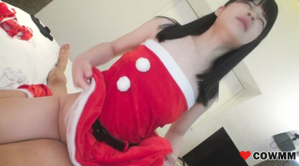 FC2-PPV-4588969 1240pt 至 1/5!! [無碼] 與可愛如仙女的聖誕老人調情！