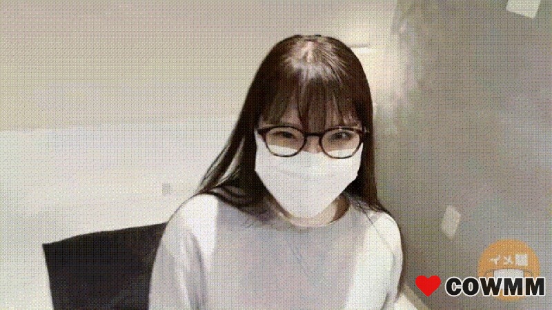 [fc2-ppv-4717970] A cameraman takes a picture of a beautiful