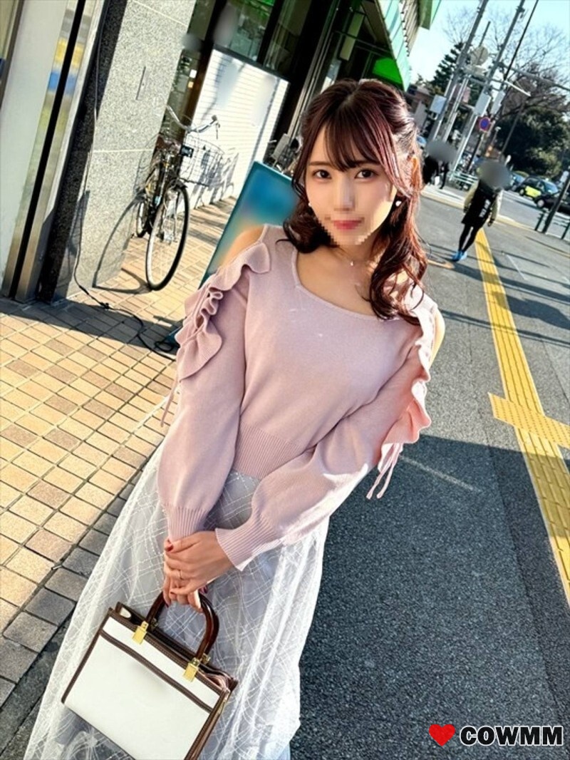 [fc2-ppv-4739379] [G-cup big breasts] A lewd wife with a cheating