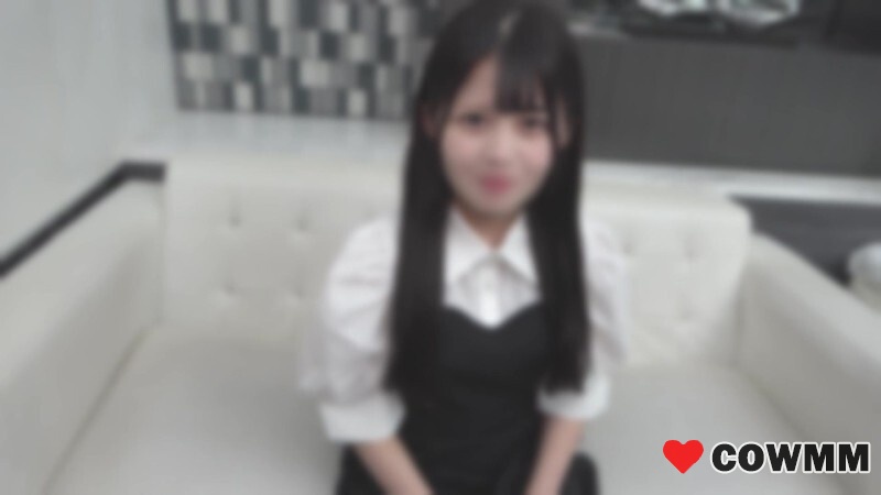 [fc2-ppv-4780846] She has a slender body like a Sakamichi idol.